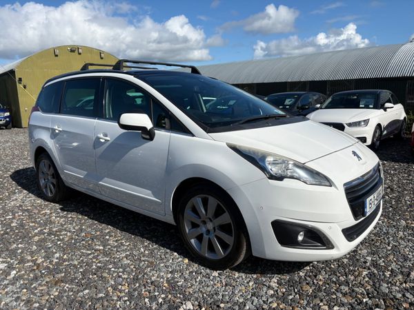 Peugeot 5008 MPV, Diesel, 2015, White