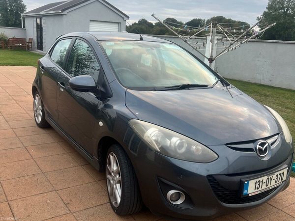 Mazda Mazda2 Hatchback, Petrol, 2013, Grey