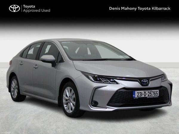 Toyota Corolla Saloon, Petrol Hybrid, 2023, Silver