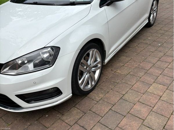 Volkswagen Golf Estate, Diesel, 2016, White