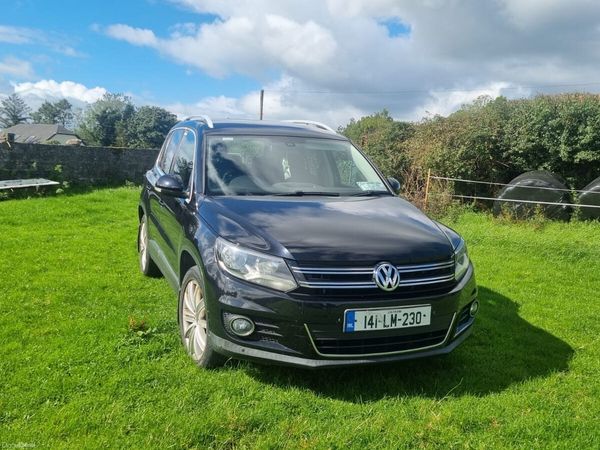 Volkswagen Tiguan SUV, Diesel, 2014, Black