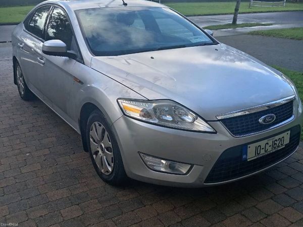 Ford Mondeo Hatchback, Diesel, 2010, Silver
