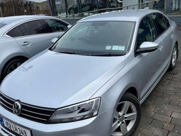Volkswagen Jetta Saloon, Diesel, 2015, Silver