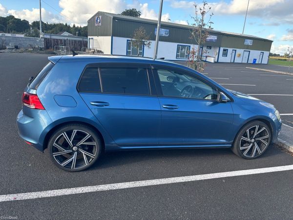 Volkswagen Golf Hatchback, Petrol, 2014, Blue