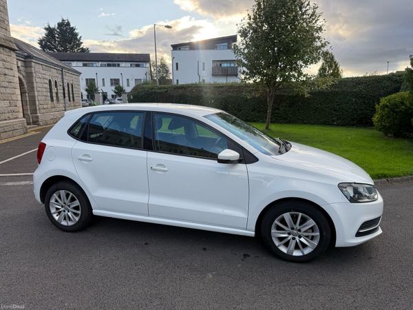 Volkswagen Polo Hatchback, Petrol, 2016, White