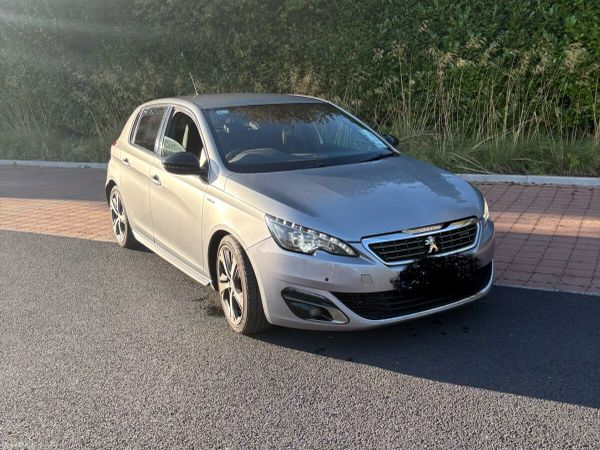 Peugeot 308 Hatchback, Diesel, 2015, Grey