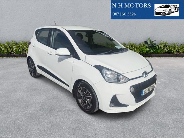 Hyundai i10 Hatchback, Petrol, 2017, White