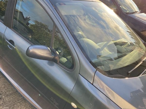 Peugeot 307 Hatchback, Petrol, 2008, Grey