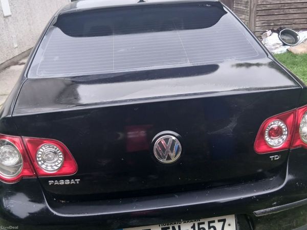 Volkswagen Passat Saloon, Diesel, 2007, Black
