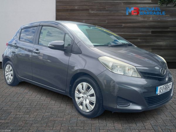 Toyota Yaris Hatchback, Petrol, 2012, Grey