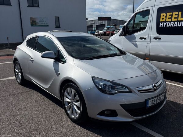 Opel Astra Hatchback, Diesel, 2016, Silver