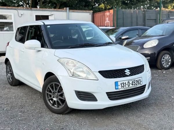 Suzuki Swift Hatchback, Petrol, 2013, White