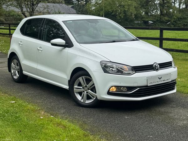 Volkswagen Polo Hatchback, Petrol, 2016, White