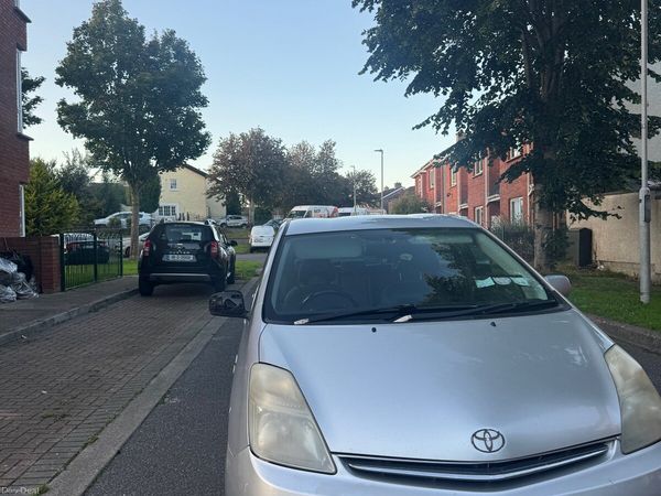 Toyota Prius Hatchback, Petrol Hybrid, 2006, Silver