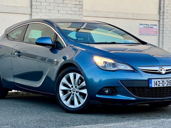 Vauxhall Astra Hatchback, Petrol, 2014, Blue