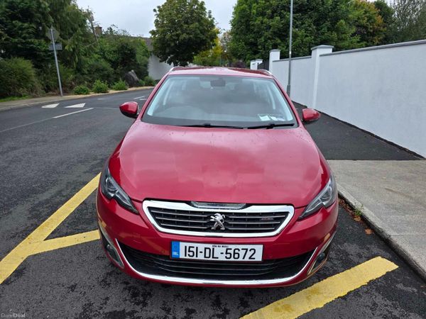 Peugeot 308 Estate, Diesel, 2015, Red