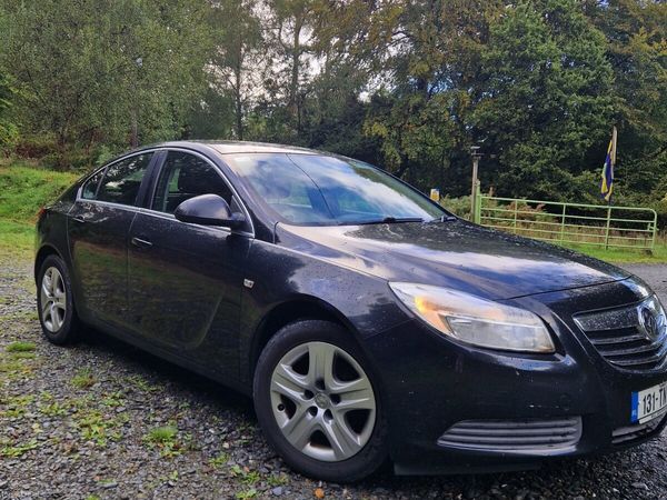Vauxhall Insignia Hatchback, Diesel, 2013, Blue