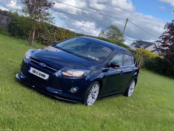 Ford Focus Hatchback, Petrol, 2013, Blue