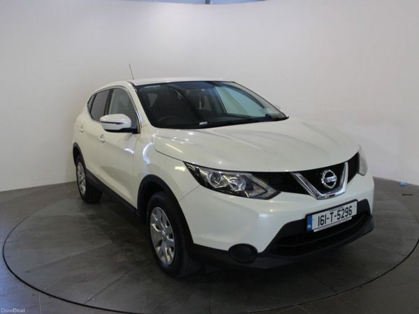 Nissan Qashqai Hatchback, Diesel, 2016, White