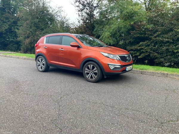 Kia Sportage SUV, Diesel, 2011, Orange