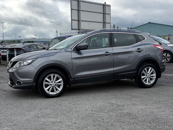 Nissan Qashqai Hatchback, Diesel, 2016, Grey