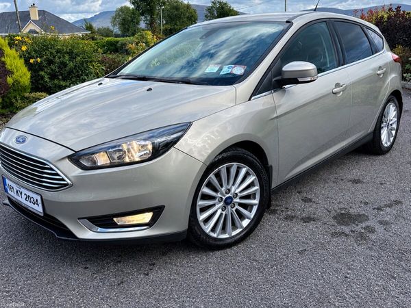 Ford Focus Hatchback, Diesel, 2016, Silver