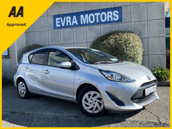 Toyota Aqua Hatchback, Petrol Hybrid, 2019, Silver