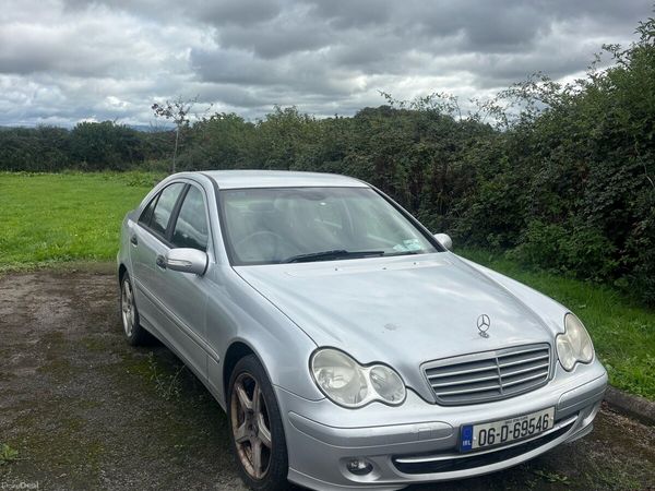 Mercedes-Benz C-Class Saloon, Petrol, 2006, Silver