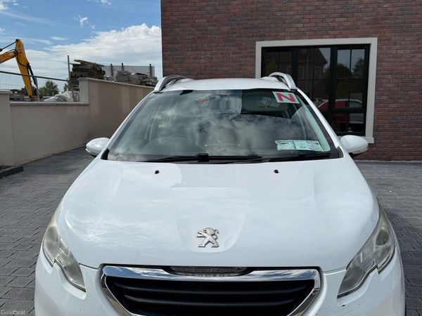 Peugeot 2008 SUV, Petrol, 2015, White