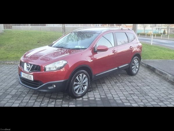 Nissan Qashqai+2 MPV, Diesel, 2011, Red