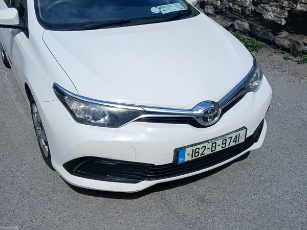 Toyota Auris Van, Diesel, 2016, White