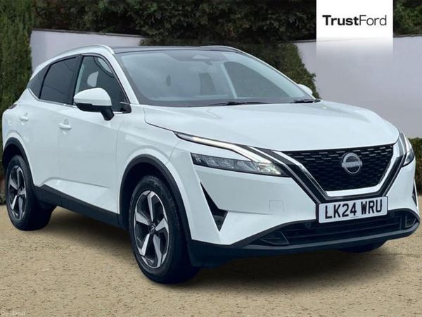 Nissan Qashqai Hatchback, Petrol, 2024, White