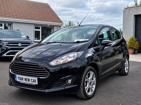 Ford Fiesta Hatchback, Petrol, 2016, Black