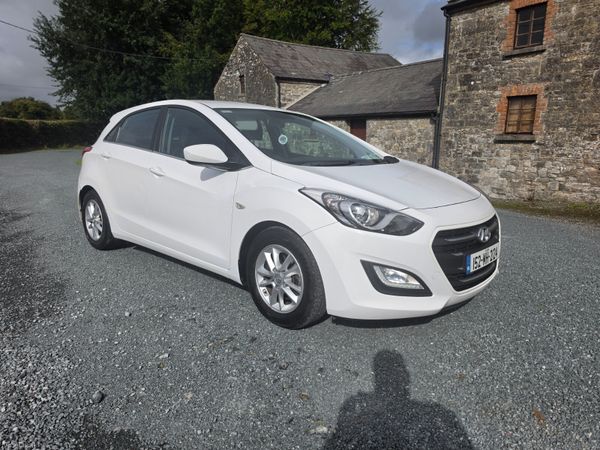 Hyundai i30 Hatchback, Diesel, 2015, White