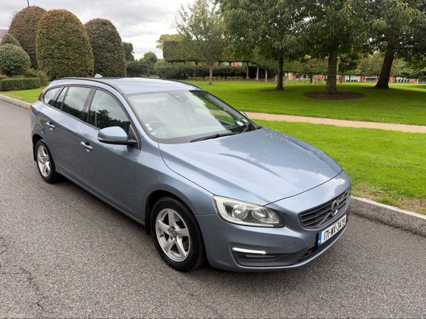 Volvo V60 Estate, Diesel, 2017, Blue