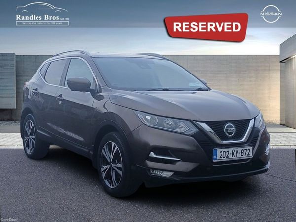 Nissan Qashqai MPV, Petrol, 2020, Brown