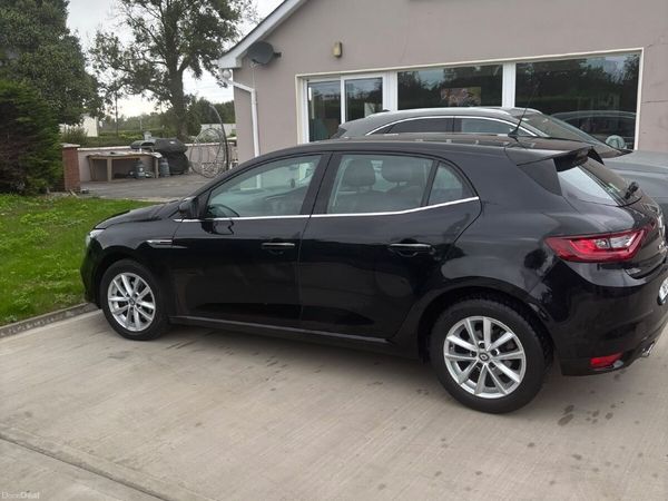 Renault Megane Hatchback, Diesel, 2018, Black