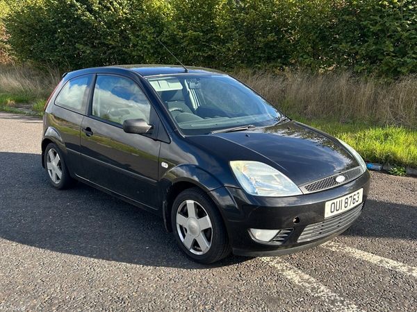 Ford Fiesta Hatchback, Diesel, 2005, Black