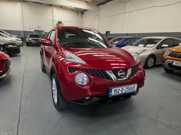 Nissan Juke SUV, Petrol, 2015, Red