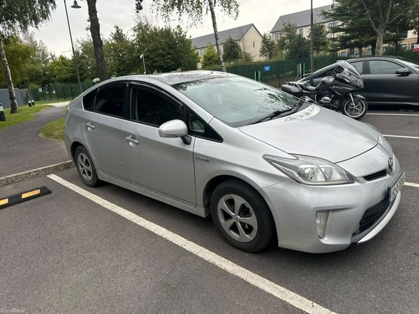 Toyota Prius Hatchback, Petrol Hybrid, 2015, Silver