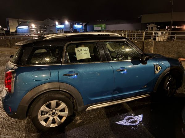 Mini Cooper Hatchback, Petrol Plug-in Hybrid, 2017, Blue