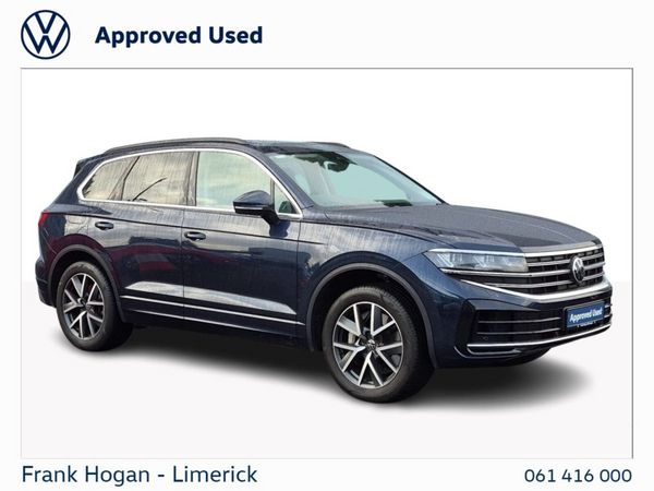 Volkswagen Touareg SUV, Petrol Plug-in Hybrid, 2024, Blue