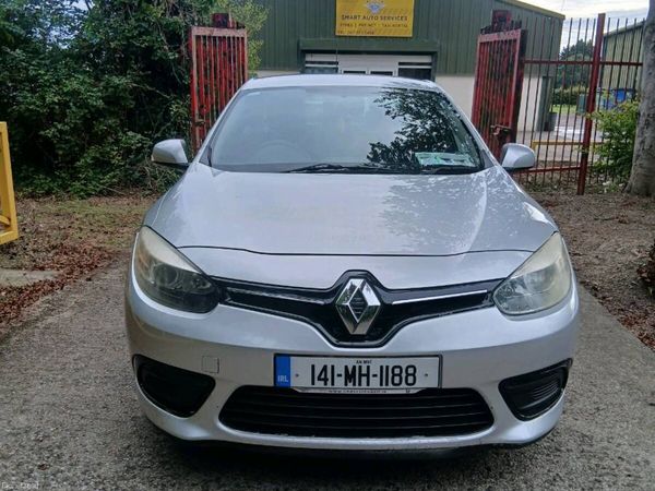 Renault Fluence Saloon, Diesel, 2014, Silver