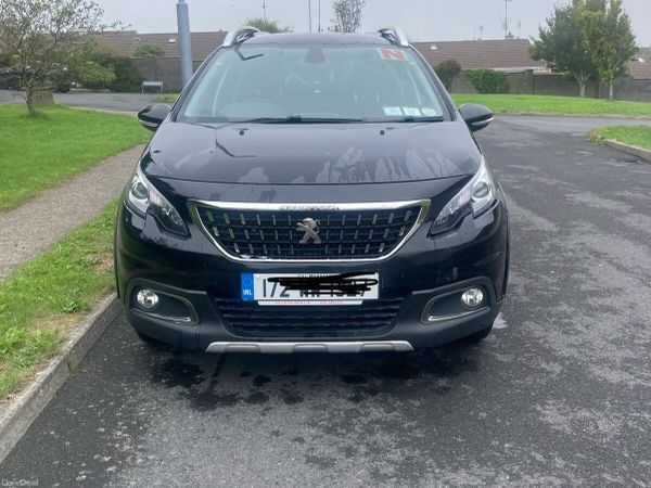 Peugeot 2008 Hatchback, Petrol, 2017, Black