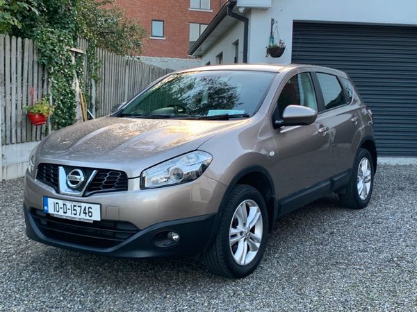 Nissan Qashqai Hatchback, Diesel, 2010, Brown