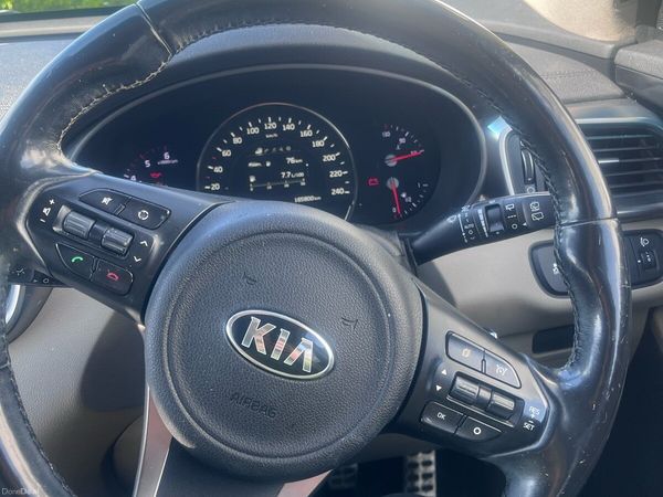 Kia Sorento SUV, Diesel, 2018, Grey