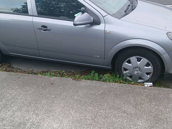 Opel Astra Estate, Diesel, 2010, Silver