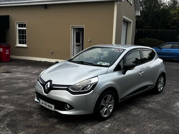 Renault Clio Hatchback, Petrol, 2013, Silver