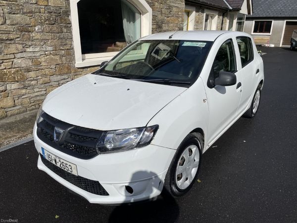 Dacia Sandero Hatchback, Diesel, 2015, White