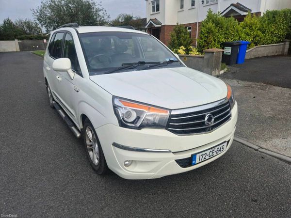SsangYong Rodius MPV, Diesel, 2017, White